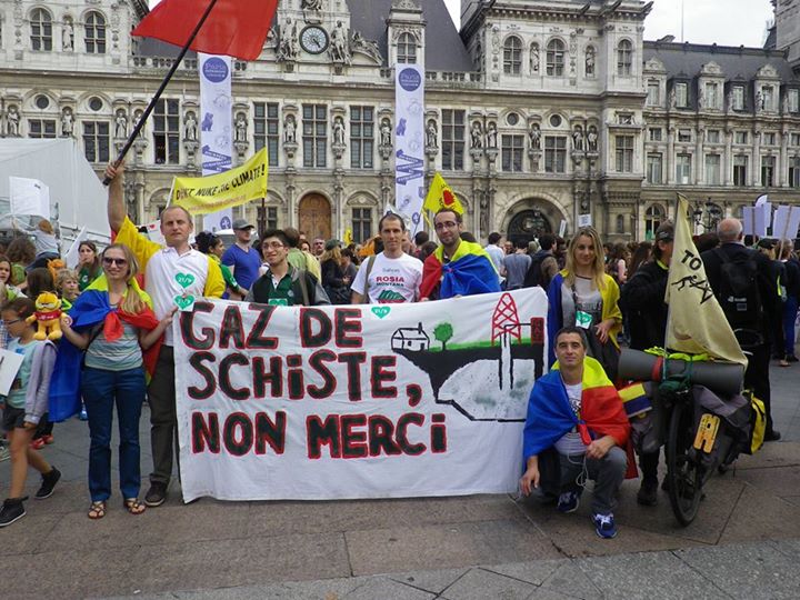 PROTEST pentru istoria omenirii: 400.000 de oameni în stradă la New York. Români la protestele de la Paris și Londra (GALERIE FOTO)