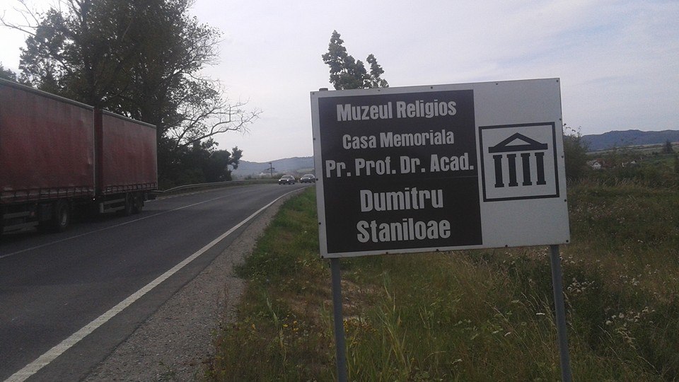 ”Am fost claxonat pe ritmul bătăilor în bidoane de la proteste”. 3.000 de km pe jos către Parlamentul European. Jurnal și galerie FOTO