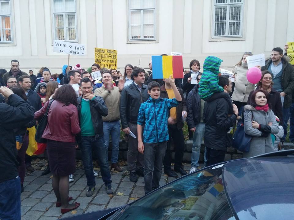 Proteste în diaspora: Paris, Londra, Viena, Berlin, Dublin. Vezi galerie FOTO & VIDEO