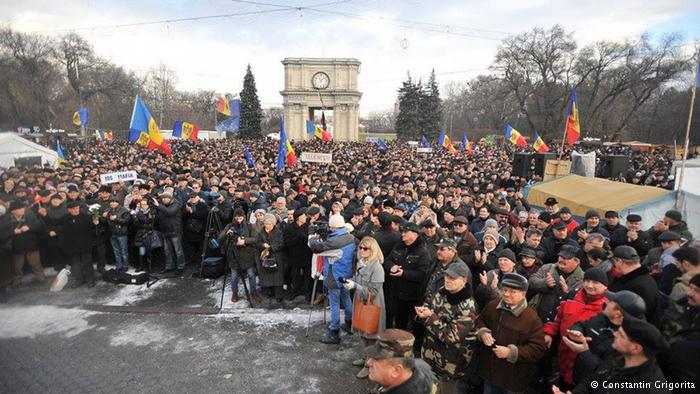 R. Moldova, în pragul revoluției! Totul depinde de o decizie a președintelui Timofti