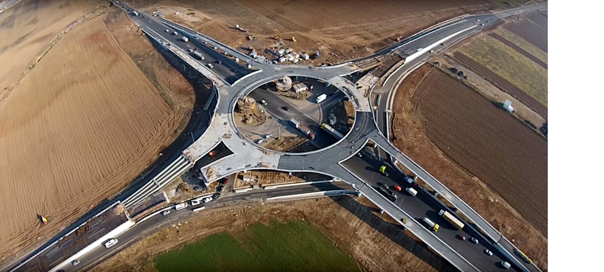 CÂT NE COSTĂ BARONII. Cum se pierd milioanele pentru primul sens giratoriu suspendat din România pe mâna afaceriștilor penali