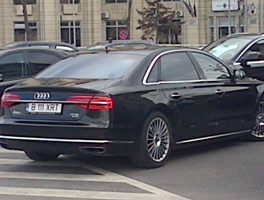 Ar putea să scape Oprea de dosarul Limuzina?