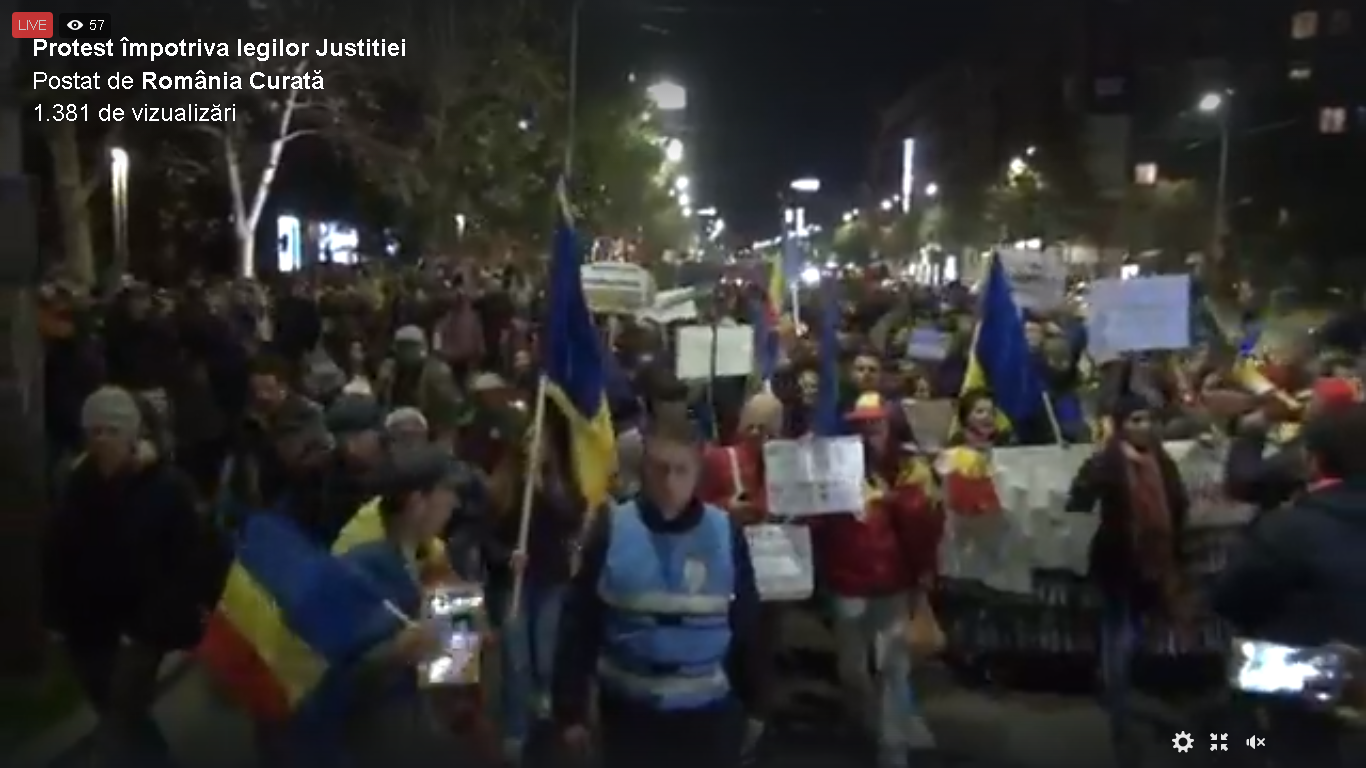 Protest fata de proiectul de modificare a legilor justitiei. Doar la București, peste 10.000 de oameni din nou în stradă