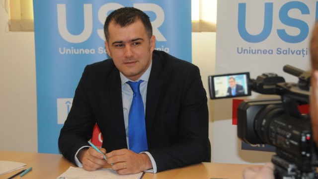 Odă la SRI de Lucian Stanciu-Viziteu