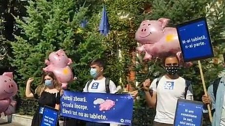 A început școala… Cum?