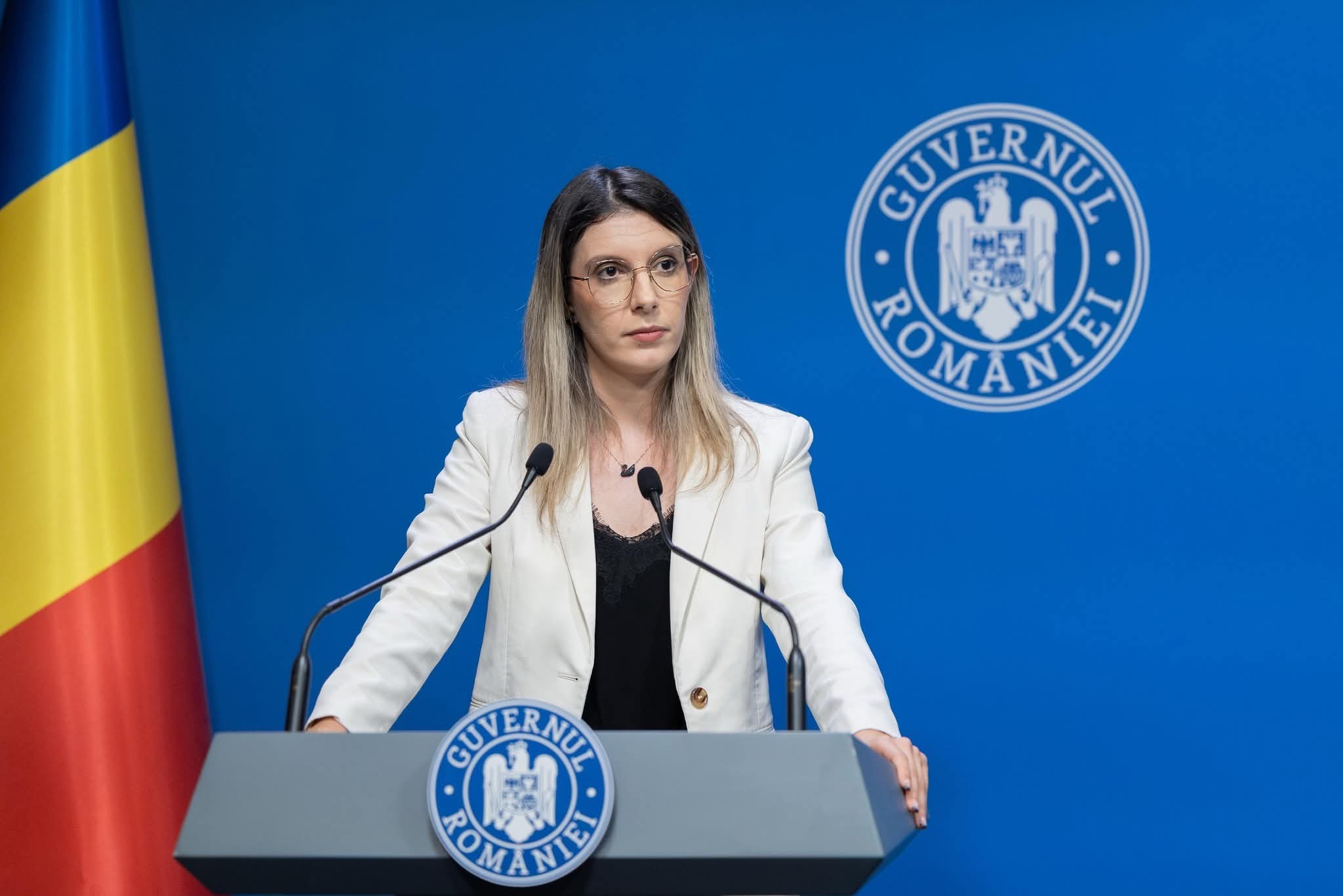 Diana Buzoianu, ministra Mediului