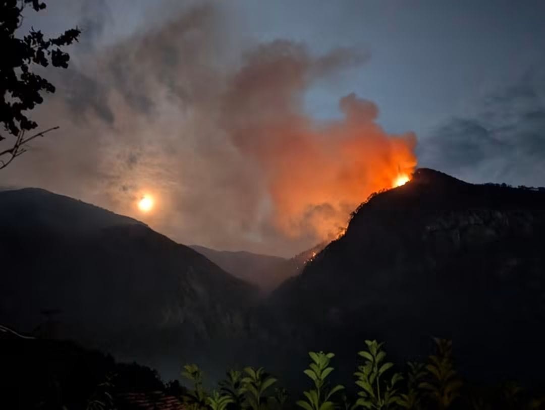 Incendiu în Parcul Național Domogled Valea Cernei 4