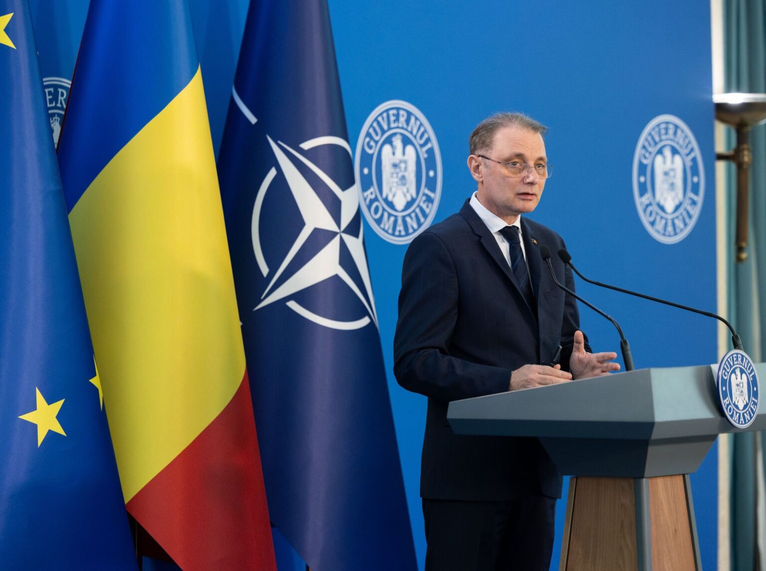 Luca Niculescu, prim ministru